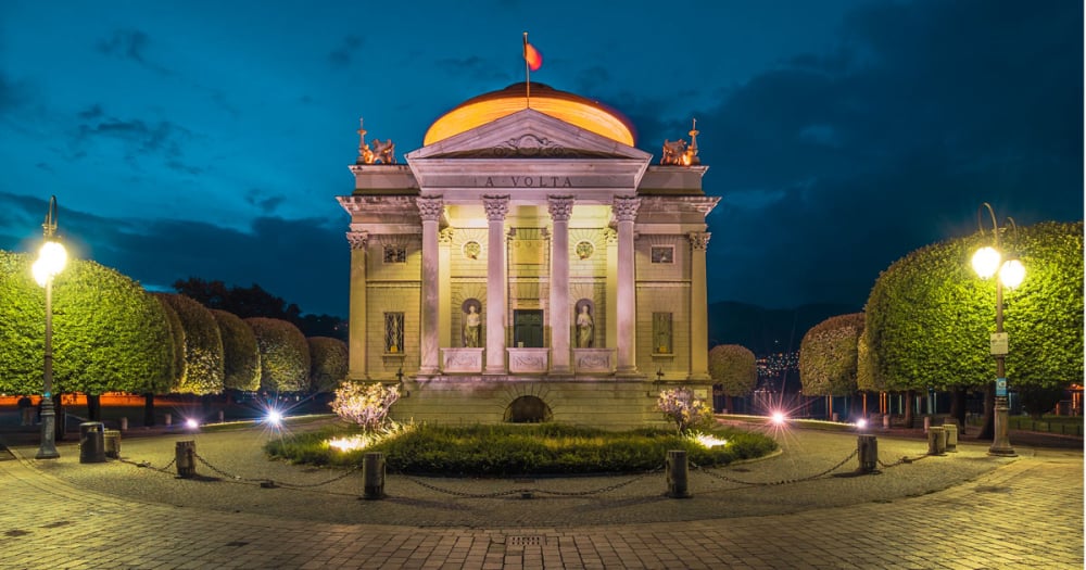 Tempo Voltiano lungo lago museo Alessandro Volta, Como